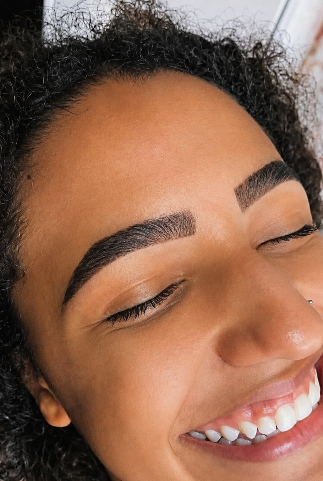 Sobrancelha depois do design