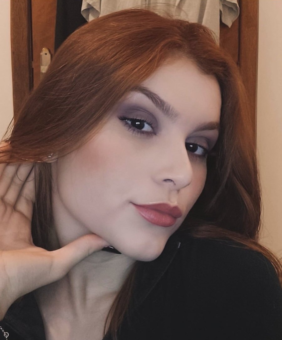 Maquiagem social em cliente ruiva